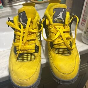 Jordan retro lightning 2021 shoes